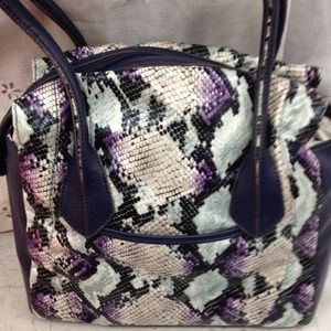💥sold💥Snake skin purse! NWOT