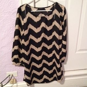 The Vintage Shop L black and beige chevron dress