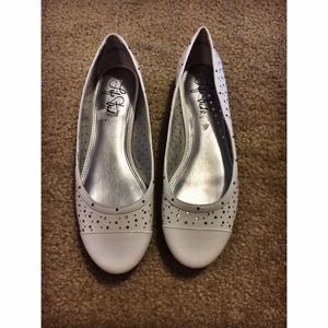 White Flats