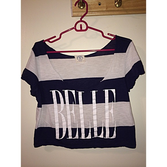 AMERICAN EAGLE BELLE CROP TOP!
