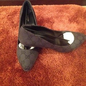 Gucci Pumps