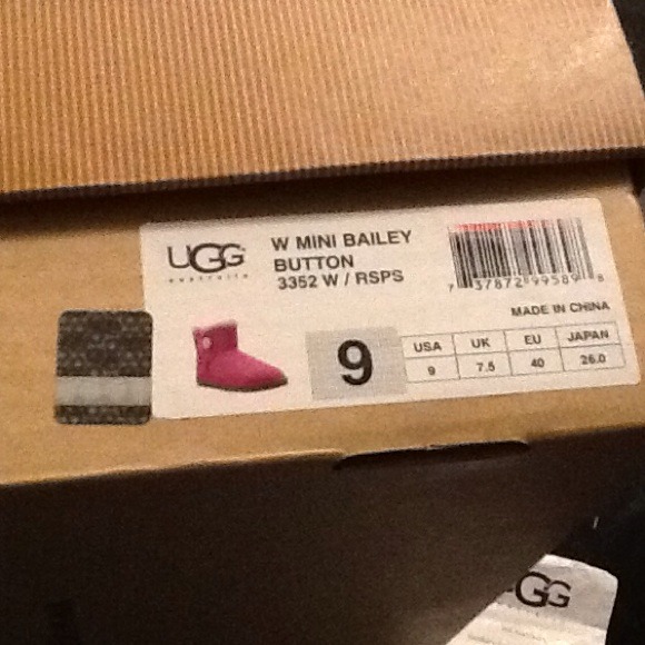Authentic UGGS - Picture 3 of 3