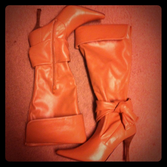 Boots - Beige knee high boots