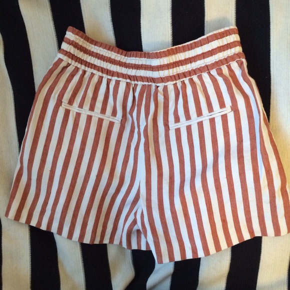 Zara High-Waisted Striped Shorts - Picture 2 of 4