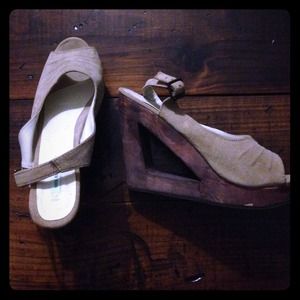 Urban outfitters Peep toe wedges
