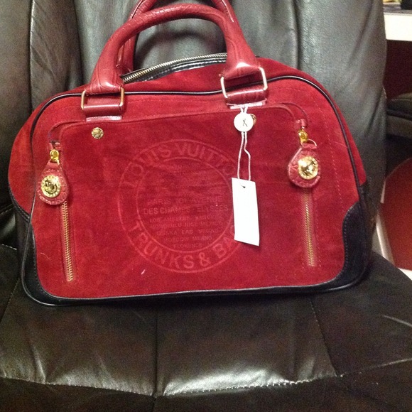 Red speedy bag
