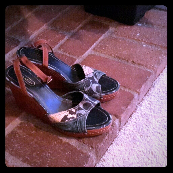 Authentic Coach Denim Wedges - Picture 1 of 4