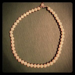 Vintage Delta simulated peal choker necklace