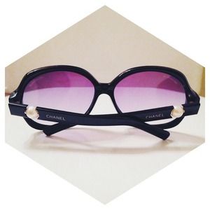 Black Chanel Sunglasses