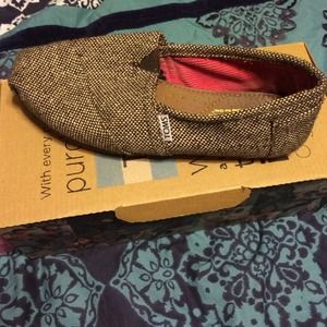 TOMS