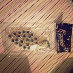 Very cute and classy iphone 5/5s case