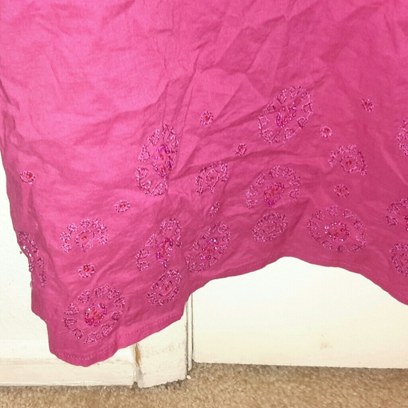 Fuschia beaded tank top - Picture 2 of 2