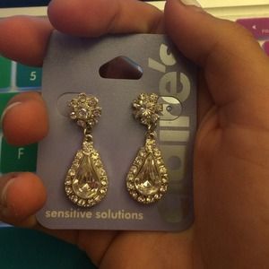 More Earings!