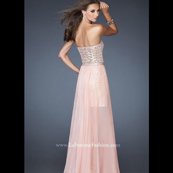 La Femme Prom Dress - Picture 2 of 3