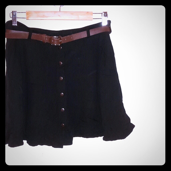 Forever 21 Button down belted skirt - Picture 1 of 3