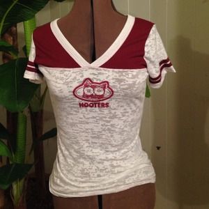 Hooters burnout jersey