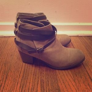 Leather wrap detail booties