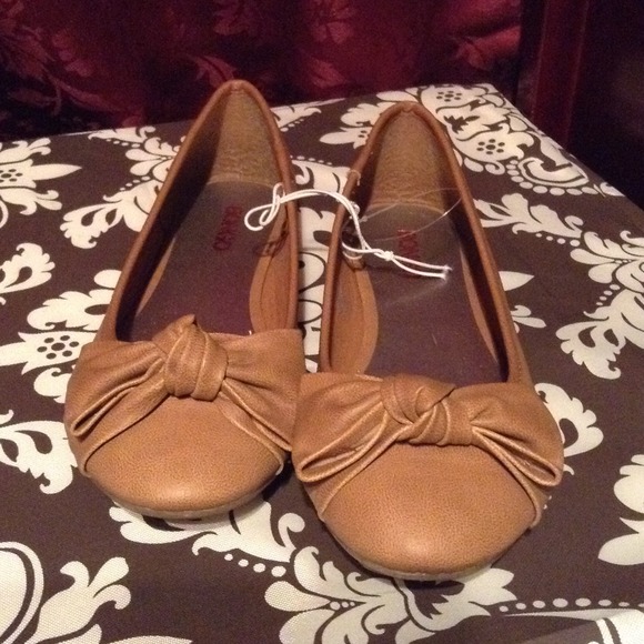 Bongo Brown Flats