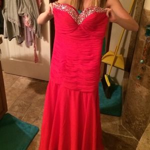 Red prom dress