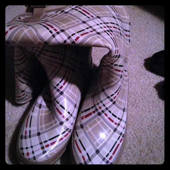 Sperry Ellis rain boots. Like new!!!