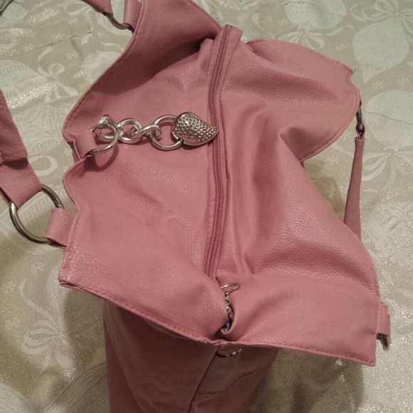 Pink purse with rhinestones - Picture 2 of 3