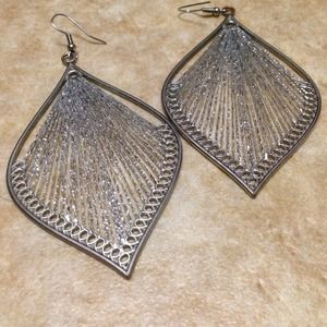 Silver thread earrings