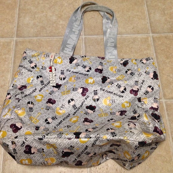 Harajuku Lovers Sweet Escape tote