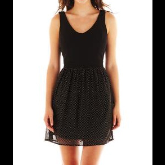 Bebop Dresses & Skirts - Black Silver V Neck Dress