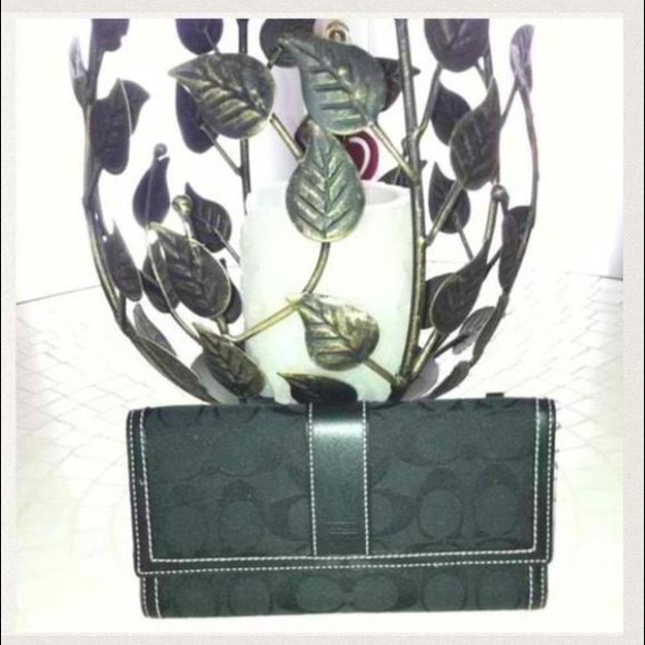 Beautiful Coach Wallet Blk lower price for holiday