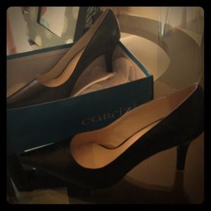 Black Pumps! New in Box!