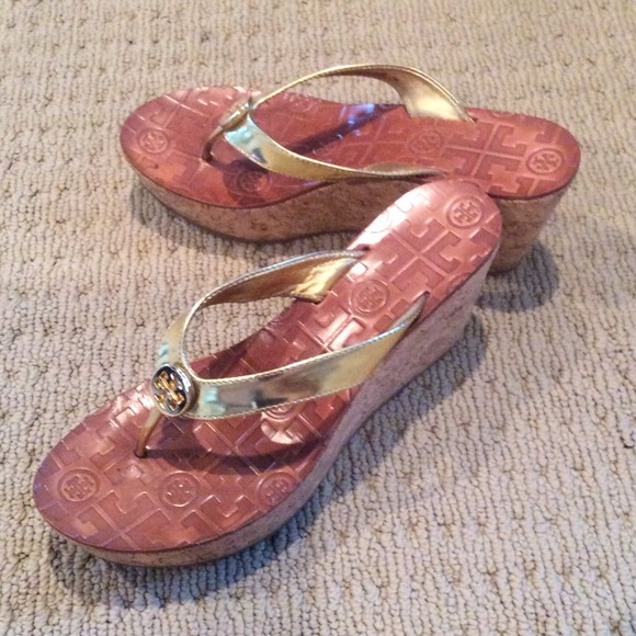 Authentic Tory Burch gold wedge platform sandals!