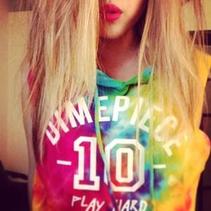 Dimepiece tyedye hoodie top