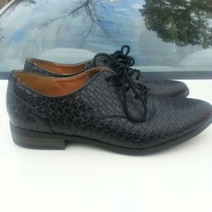 Black Oxford shoes size 6.5