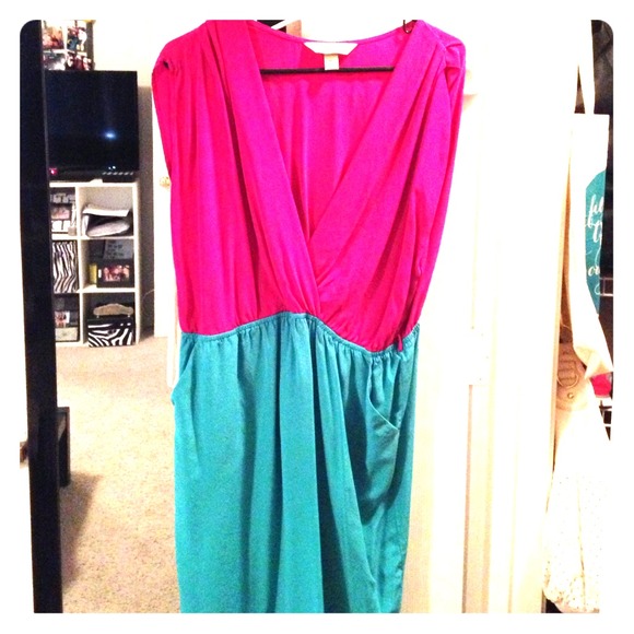 Presley Skye Dresses & Skirts - Pink top turquoise bottom dress