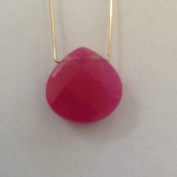 🎉H.P🎉PINK TOURMALINE 14k GF EARRING - Picture 3 of 3