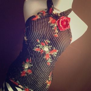 Tops - NEW CHIFFON HALTER Tops - NEW CHIFFON HALTER