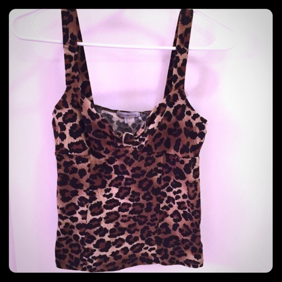 Leopard tank