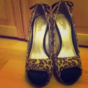 Leopard heels