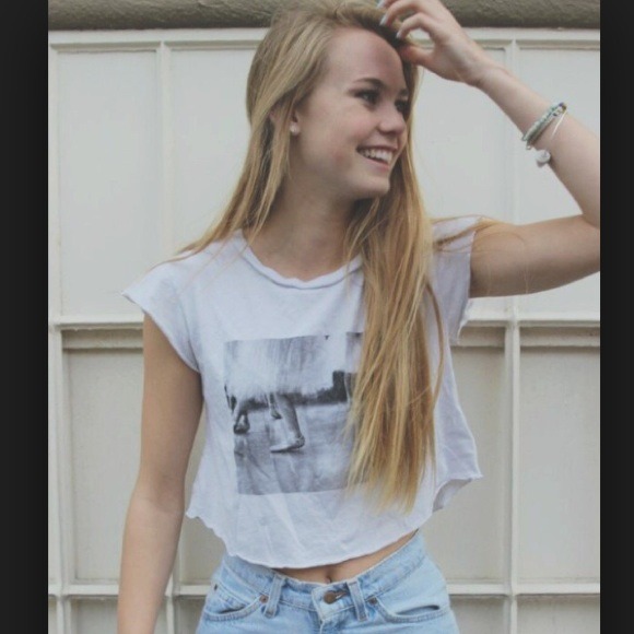 SOLD ❤️ Brandy melville ballet crop top