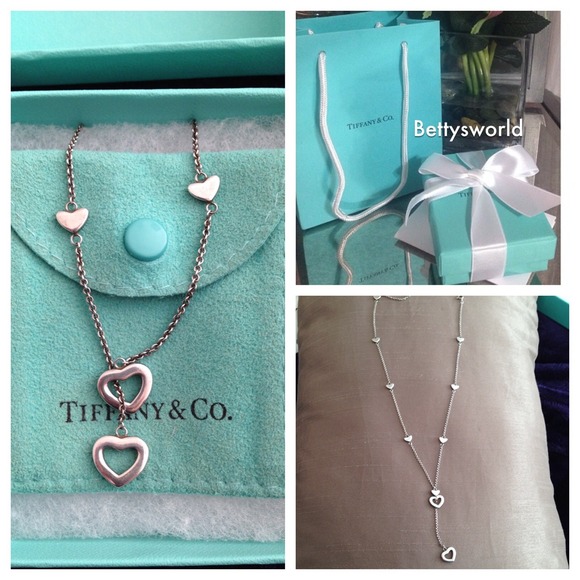 includes dust bag, box, gift bag