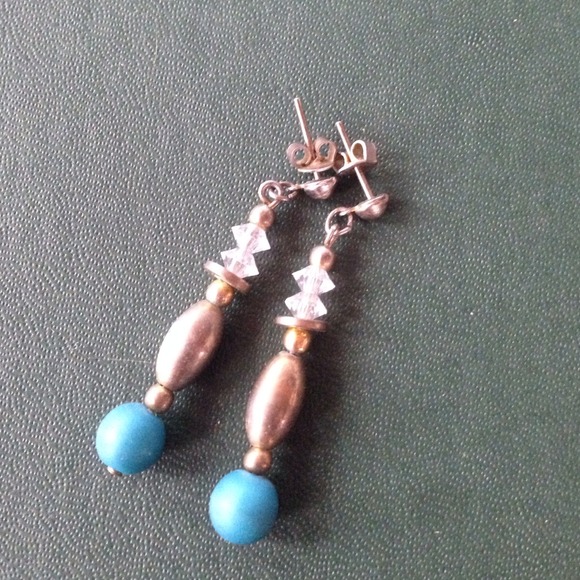 Handmade dangle earrings - Picture 2 of 4