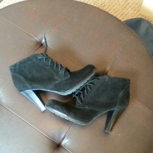 Suede Black bootie sz 10