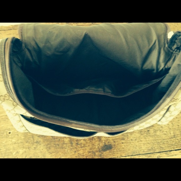 Authentic Gucci Diaper bag - Picture 3 of 4