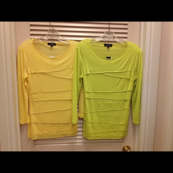 Spense Knits Ruffled Shirt - Picture 2 of 3