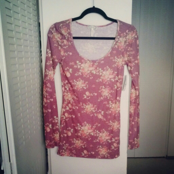 Long sleeve top