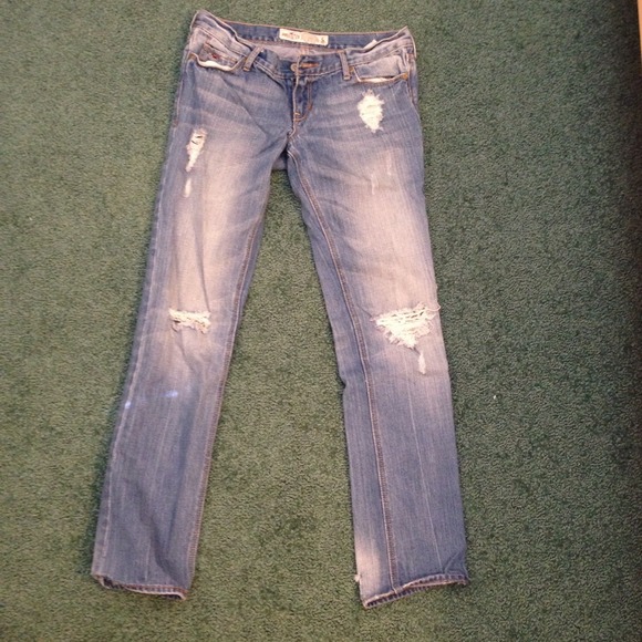 Hollister factory distressed jeans 3 R