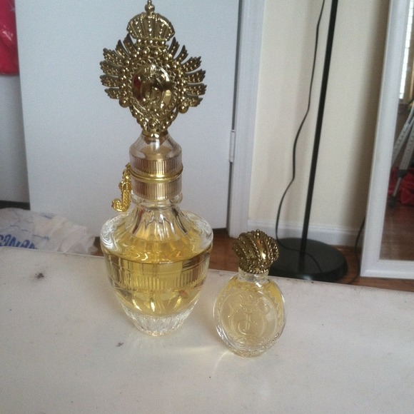 Juicy perfume