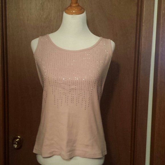 Beautiful ladies tank by RELATIVITY
