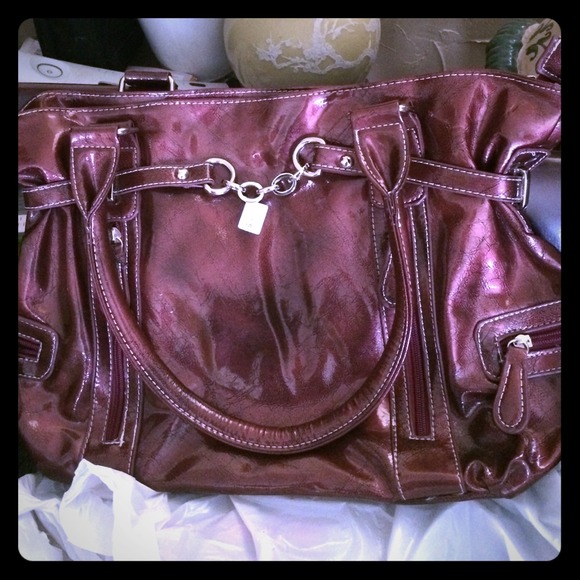 $5! 🚫Must Bundle (3) $5 items to get deal!🚫(👜)Brown Faux  Med Handbag! - Picture 1 of 1