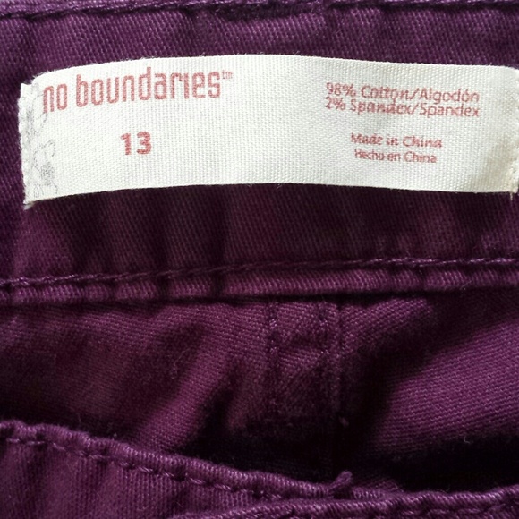 SOLD IN KIMS BUNDLE! straight legs - Picture 3 of 3